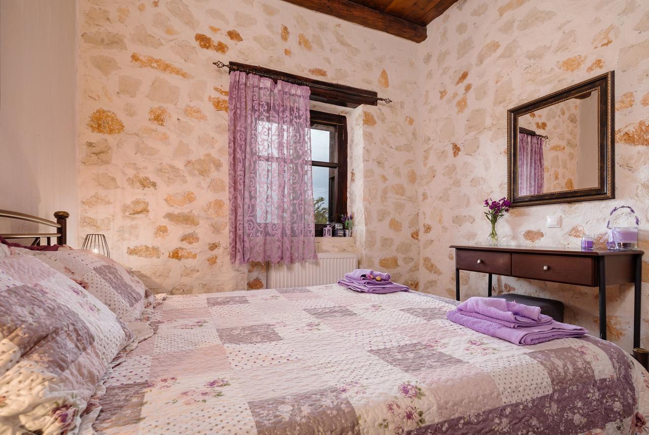Varta Village - Elea House Kalipadhon ภายนอก รูปภาพ